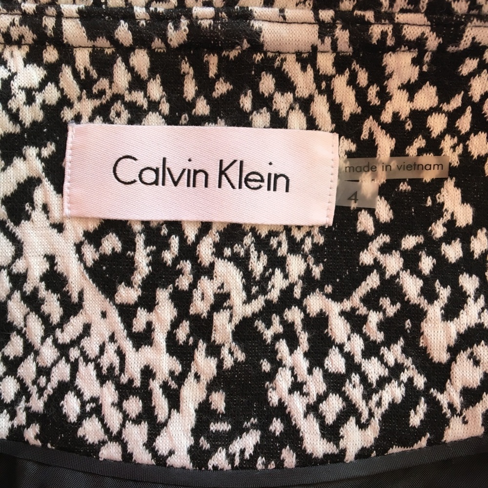 Calvin Klein Open Front Ruffle Blazer Size 4 - Picture 7 of 9